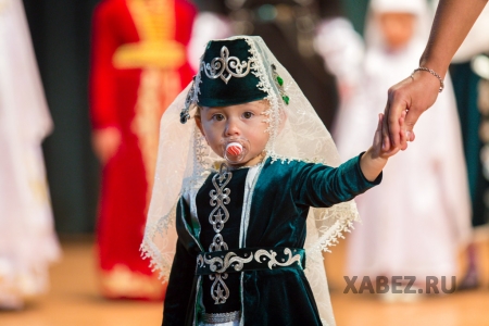 День национального адыгского (черкесского) костюма