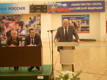Министр спорта КЧР отметил лучших спортсменов республики