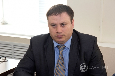 Первый заместитель министра ФК и спорта КЧР ответил на вопросы жителей района