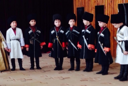В детском саду «Нур» а.Хабез прошел праздник черкесского языка