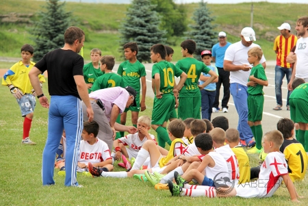 Традиционный футбольный турнир в Хабезском районе завершился победой хозяев поля