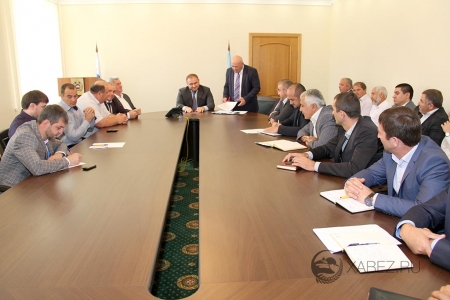 Состоялось внеочередное заседание Совета Хабезского муниципального района
