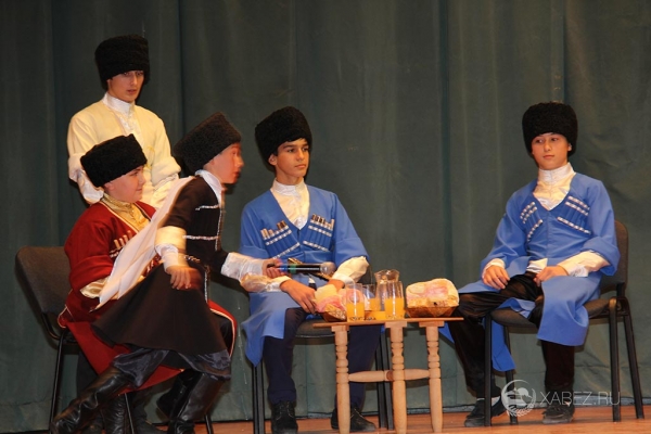 В а.Хабез прошёл районный фестиваль "ЩIэблэмрэ хабзэмрэ"
