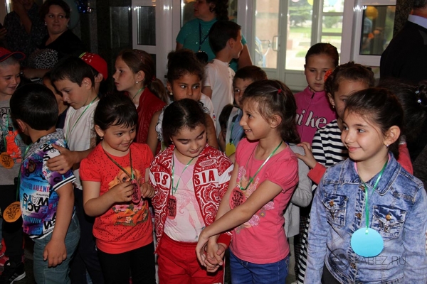 В Хабезском районе отпраздновали Международный День защиты детей