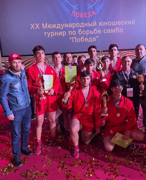 Спортсмены из КЧР стали бронзовыми призерами Международного турнира по самбо