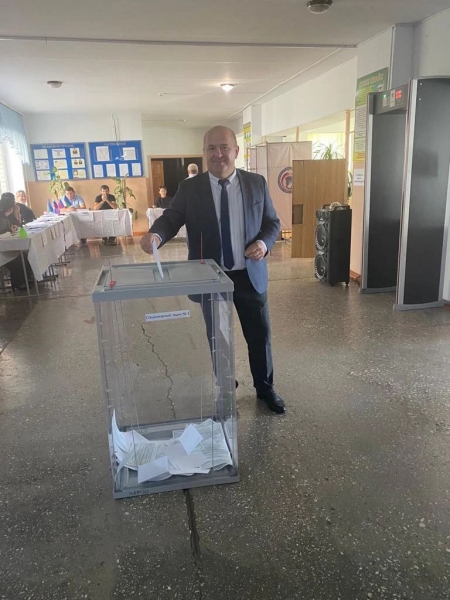 В Единый день голосования в Хабезском районе открылись 11 избирательных участков.