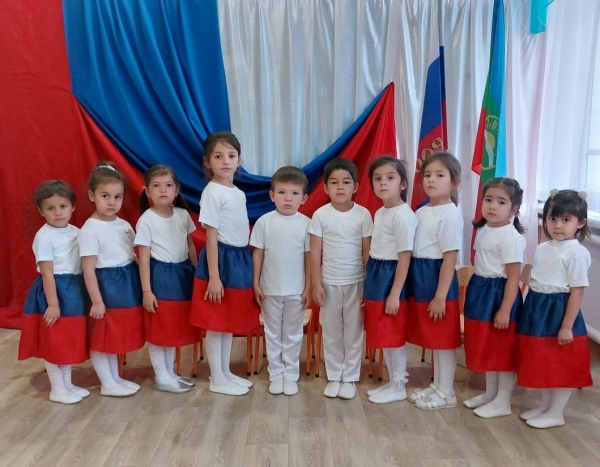 4 ноября в России отмечается праздник-День народного единства.