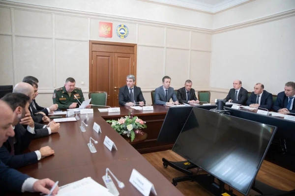 В Карачаево-Черкесии подведены итоги конкурса на лучшую подготовку граждан России к военной службе в 2022 году.