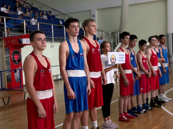 В КЧР проходят Всероссийские соревнования по боксу.