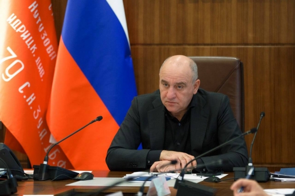 Провел совещание с членами Правительства КЧР по ряду вопросов, Провел совещание с членами Правительства КЧР по ряду вопросов,